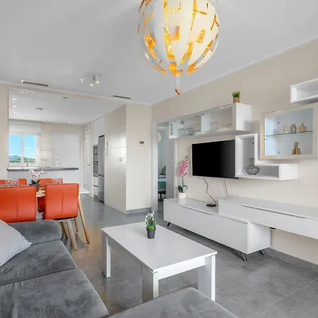 Piso Esmarini Appartement *