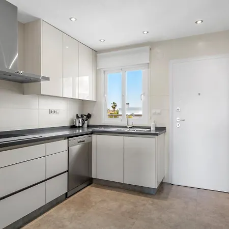 Appartement Piso Esmarini *