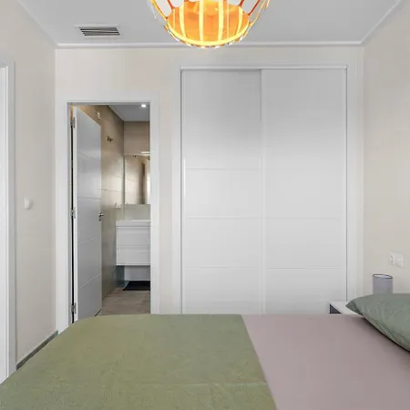 Apartmán Piso Esmarini Villamartin (Valencia)