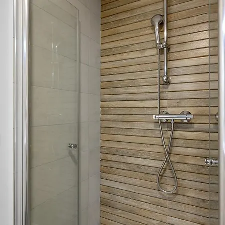 شقة Piso Esmarini